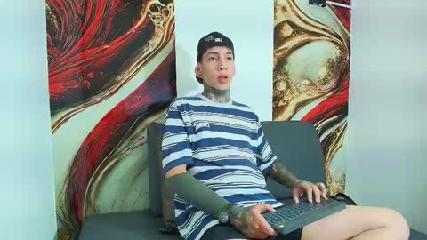 Snapshot of dante_armstrong chatting on 09/23/25, 03:53 dante_armstrong online show from 09/23/25, 03:53