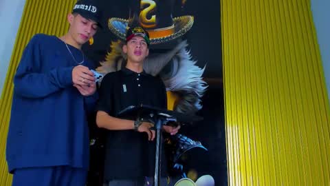 dante_brown1 online show from 11/05/25, 11:16