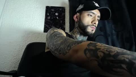 Snapshot of dante_d_angelo_ chatting on 09/26/25, 03:54 dante_d_angelo_ online show from 09/26/25, 03:54