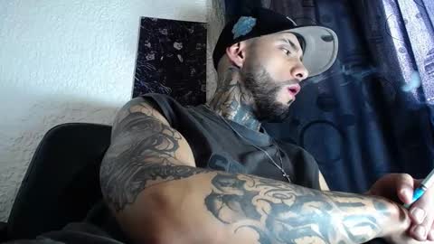 Snapshot of dante_d_angelo_ chatting on 10/03/25, 06:38 dante_d_angelo_ online show from 10/03/25, 06:38