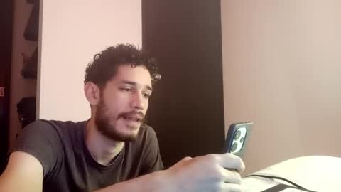 Snapshot of dante_dm chatting on 10/17/25, 02:30 DANTE DI MARCO online show from 10/17/25, 02:30