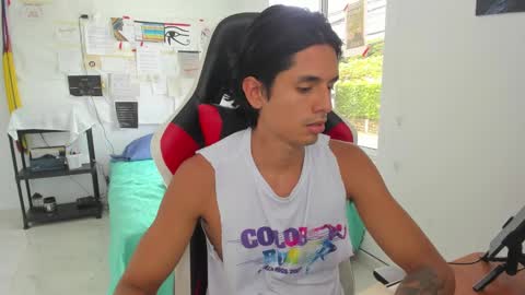 X Dante7373574 online show from 09/18/25, 06:21