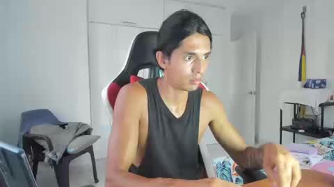 X Dante7373574 online show from 11/13/25, 10:41