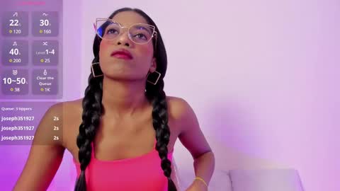 Snapshot of dany_brownie chatting on 01/19/25, 05:48 hi im DanyBest Squirter here on cb online show from 01/19/25, 05:48