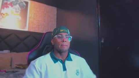 Dany online show from 11/17/25, 06:19