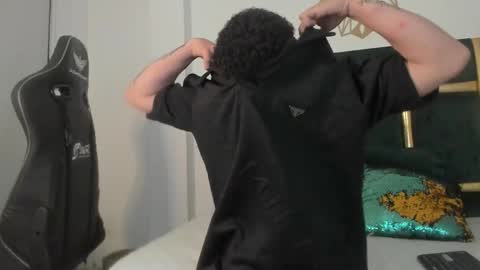 dao_hollow online show from 11/20/25, 09:14