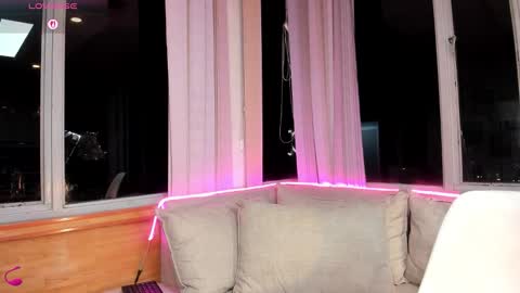 daphne_chers online show from 11/10/25, 11:37