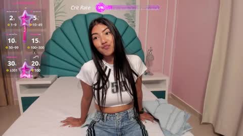 Snapshot of daphne_fox_ chatting on 02/21/25, 03:01 Daphne  online show from 02/21/25, 03:01