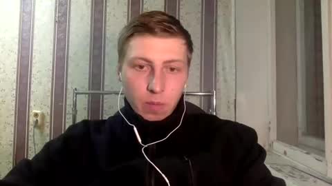 Snapshot of darienlarge chatting on 12/03/24, 03:44 darienlarge online show from 12/03/24, 03:44