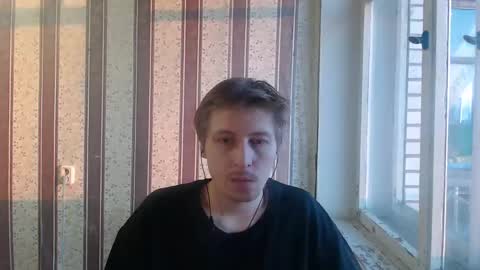 Snapshot of darienlarge chatting on 02/07/25, 02:04 darienlarge online show from 02/07/25, 02:04