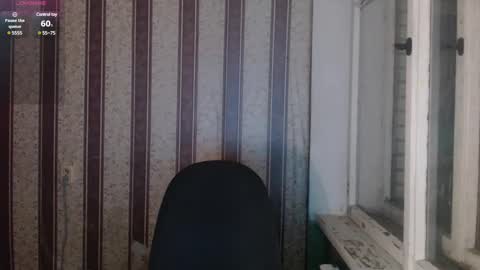 Snapshot of darienlarge chatting on 02/16/25, 04:32 darienlarge online show from 02/16/25, 04:32