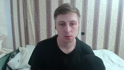 Snapshot of darienlarge chatting on 03/12/25, 03:07 darienlarge online show from 03/12/25, 03:07