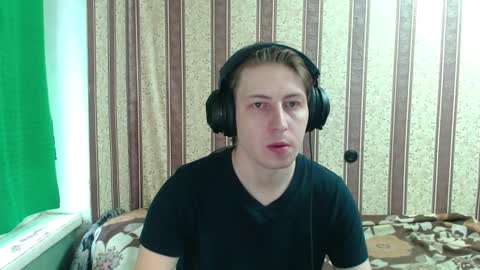 darienlarge online show from 10/24/25, 10:44