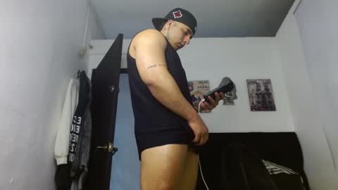 Snapshot of darius_phoenix chatting on 10/11/25, 10:30 Darius Phoenix online show from 10/11/25, 10:30