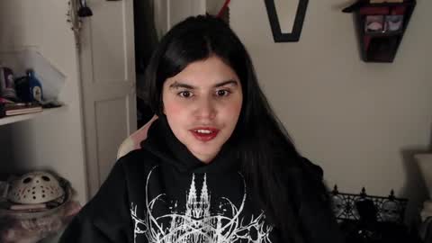 Moony online show from 12/11/24, 10:38