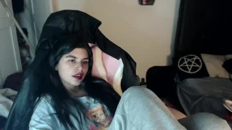 Moony online show from 02/10/25, 12:52