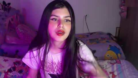 Moony online show from 09/22/25, 09:44