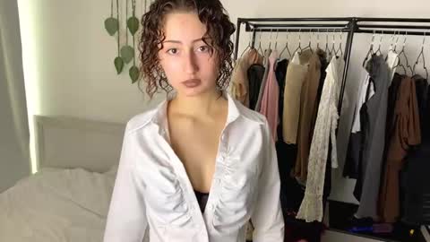 Emily online show from 10/11/25, 08:24