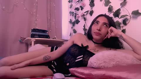  Candy   online show from 10/13/25, 06:08