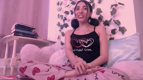  Candy   online show from 10/18/25, 08:09