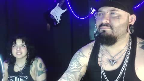 darkclothes online show from 10/26/25, 04:40