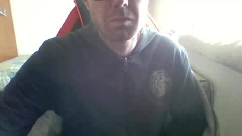 Snapshot of darkv88 chatting on 03/04/25, 09:29 Darkv88 online show from 03/04/25, 09:29