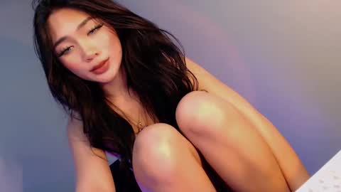 Snapshot of darling_of_the_crowd chatting on 03/01/25, 11:39 Kim online show from 03/01/25, 11:39