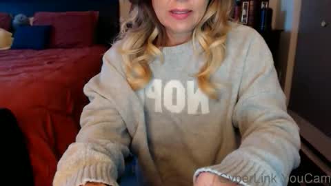 DarlingD online show from 10/30/25, 12:39