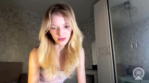 D online show from 09/08/25, 03:00