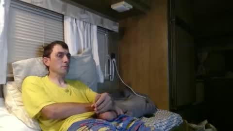 Snapshot of darrin05724918 chatting on 10/07/25, 10:40 darrin05724918 online show from 10/07/25, 10:40