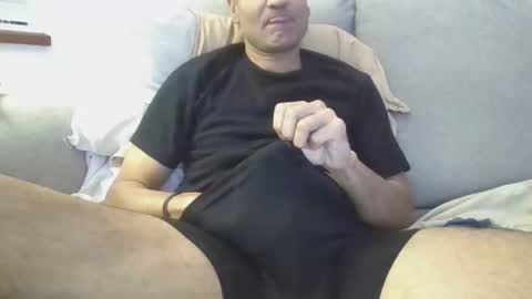 Snapshot of darryl43321 chatting on 12/26/24, 09:11 darryl43321 online show from 12/26/24, 09:11