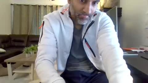 darryl43321 online show from 11/21/25, 06:17