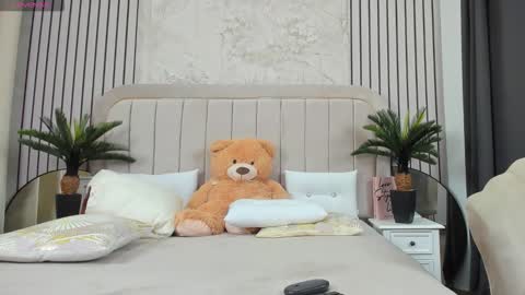 Darya online show from 11/21/25, 04:33