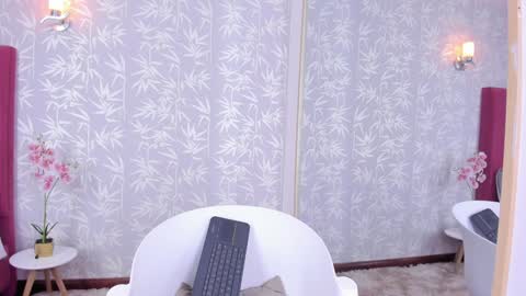 Dasha  online show from 01/28/25, 03:04