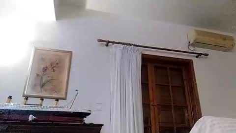 dutty boi online show from 10/10/25, 08:19