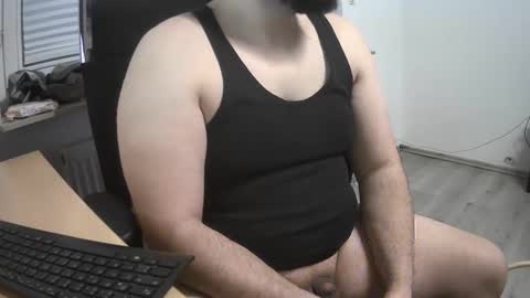 Snapshot of dauergeiil chatting on 01/02/25, 11:41 dauergeiil online show from 01/02/25, 11:41