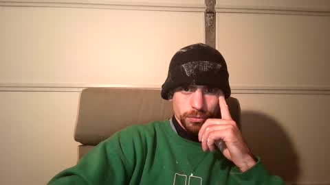 Snapshot of daultondl35 chatting on 12/23/24, 12:57 DoubleD35 online show from 12/23/24, 12:57