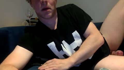 Snapshot of daveb709709709 chatting on 11/11/25, 03:06 daveb709709709 online show from 11/11/25, 03:06