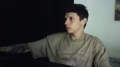Snapshot of davebroww chatting on 02/24/25, 10:03 Dave Brown online show from 02/24/25, 10:03