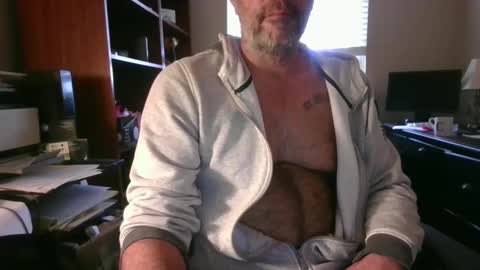 Snapshot of davethebooky chatting on 02/27/25, 05:04 Dave online show from 02/27/25, 05:04