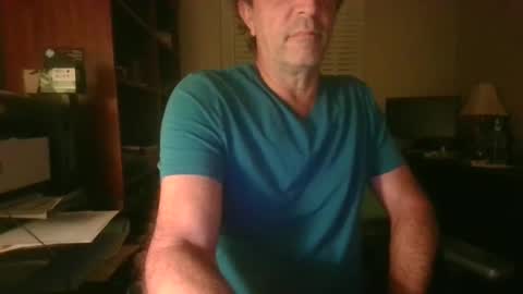 Snapshot of davethebooky chatting on 10/15/25, 05:40 Dave online show from 10/15/25, 05:40