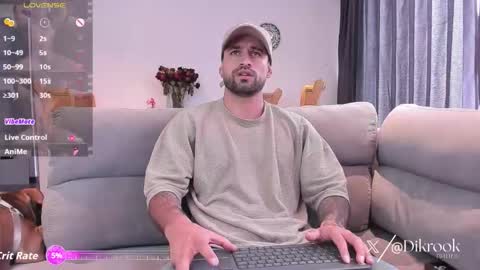 Snapshot of davevilboy chatting on 10/10/25, 02:16 Daves online show from 10/10/25, 02:16