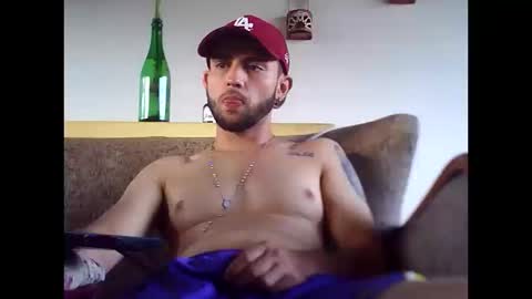 Snapshot of david23vergota chatting on 10/18/25, 10:21 david23vergota online show from 10/18/25, 10:21