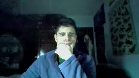 Snapshot of david33333333 chatting on 02/16/25, 04:32 david33333333 online show from 02/16/25, 04:32