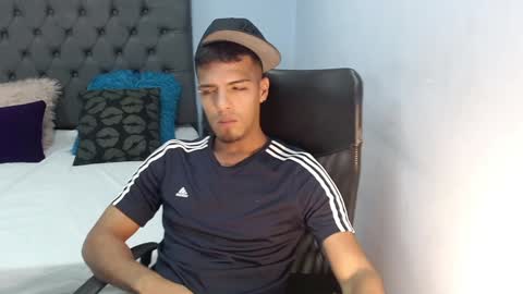 Snapshot of david_bandercock chatting on 12/15/24, 06:51 david_bandercock online show from 12/15/24, 06:51