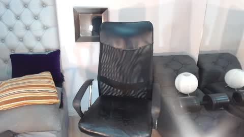 Snapshot of david_bandercock chatting on 12/20/24, 01:03 david_bandercock online show from 12/20/24, 01:03