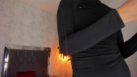 David online show from 10/17/25, 01:14