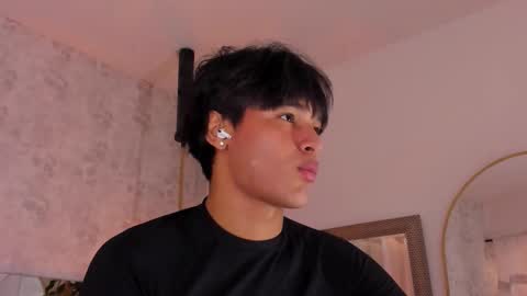 David online show from 10/25/25, 01:18