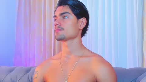 Snapshot of davidaponte017 chatting on 02/19/25, 05:38 davidaponte online show from 02/19/25, 05:38