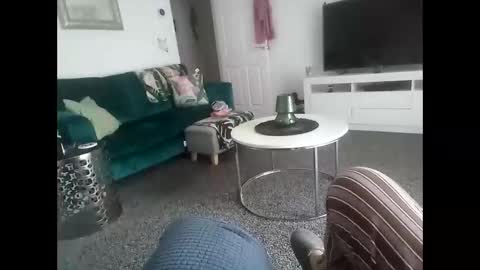 davidf75 online show from 10/21/25, 09:21